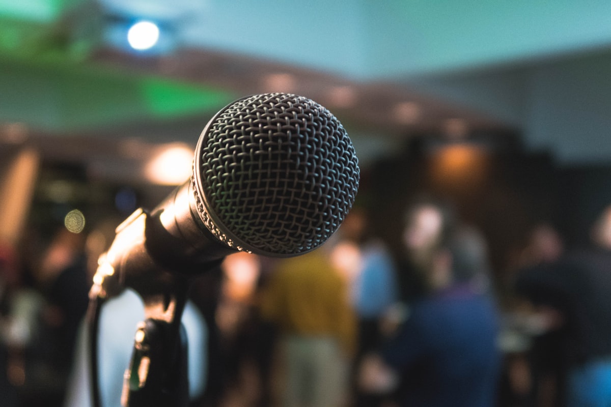 Founder-Led Marketing: What It Is and Why It Outperforms Traditional B2B Demand Gen